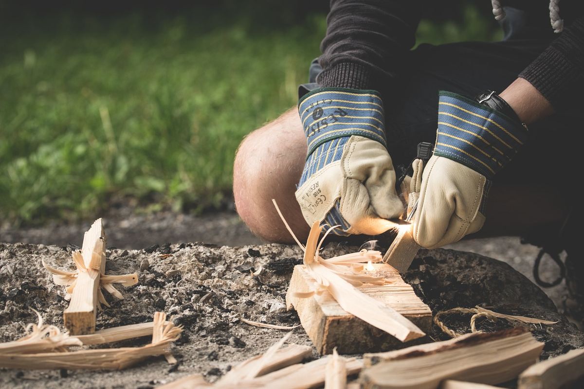 Starting your campfire and preparing for cooking